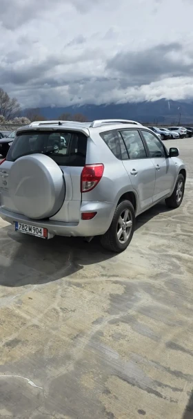 Toyota Rav4 2.2 D-4D / 6ск / 4x4, снимка 4