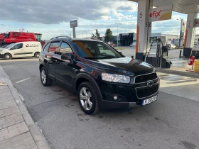 Chevrolet Captiva 2.4 Газ Автоматик 7-местен, снимка 2