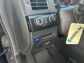 Chevrolet Captiva 2.4 Газ Автоматик 7-местен, снимка 15