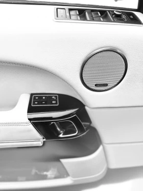 Land Rover Range rover 4.4 SDV8 !!! Лизинг !!! - 23000 € / 44984.09 лв. - 29476590 11