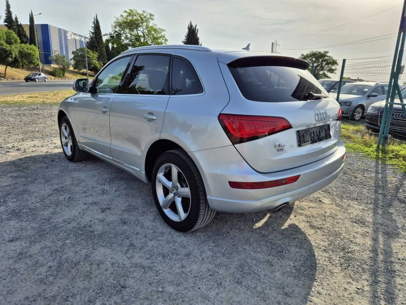 Audi Q5 2.0TDI Автомат, снимка 3 - Автомобили и джипове - 46437213