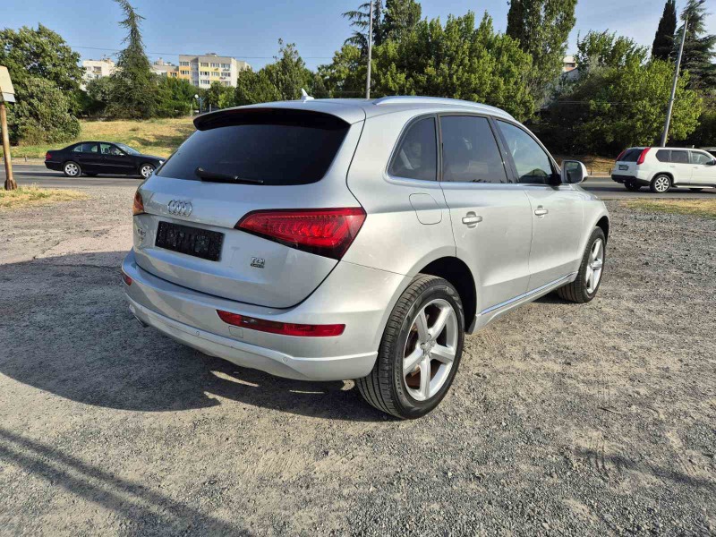 Audi Q5 2.0TDI Автомат, снимка 5 - Автомобили и джипове - 46437213