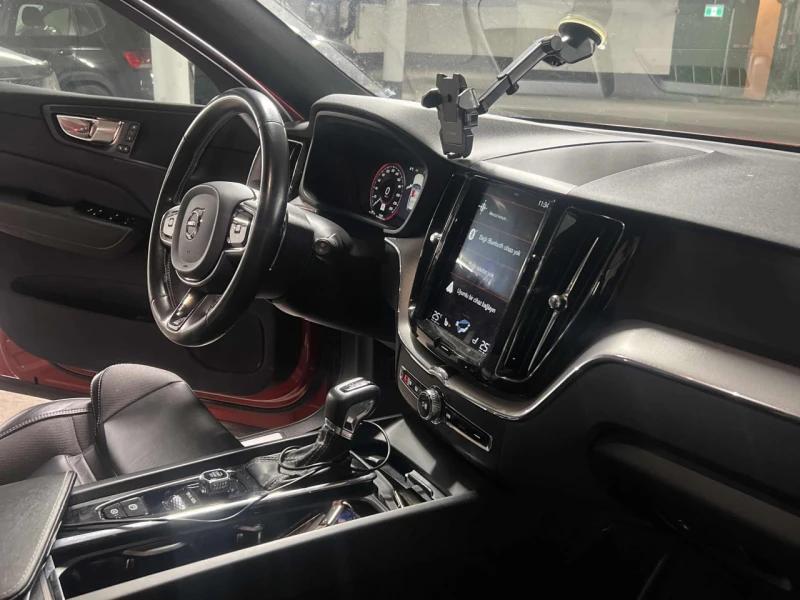 Volvo XC60 CARFAX* АВТОФИНАНСИРАНЕ БЕЗ ПЪРВОНАЧАЛНА ВНОСКА, снимка 13 - Автомобили и джипове - 52970548