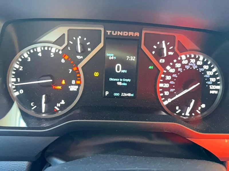 Toyota Tundra CREWMAX SR, снимка 8 - Автомобили и джипове - 53422215