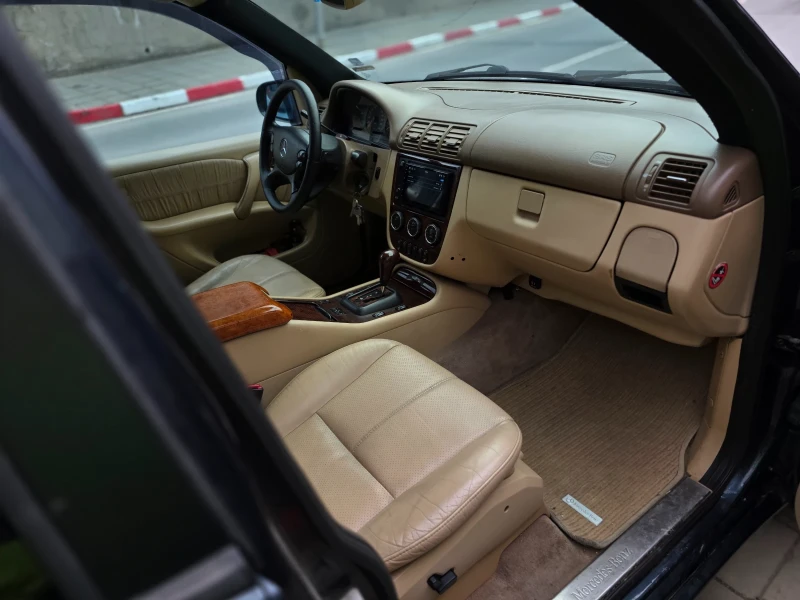 Mercedes-Benz ML 500 AMG * ГАЗ * НАВИ * ЕВРО4 * , снимка 10 - Автомобили и джипове - 53458096