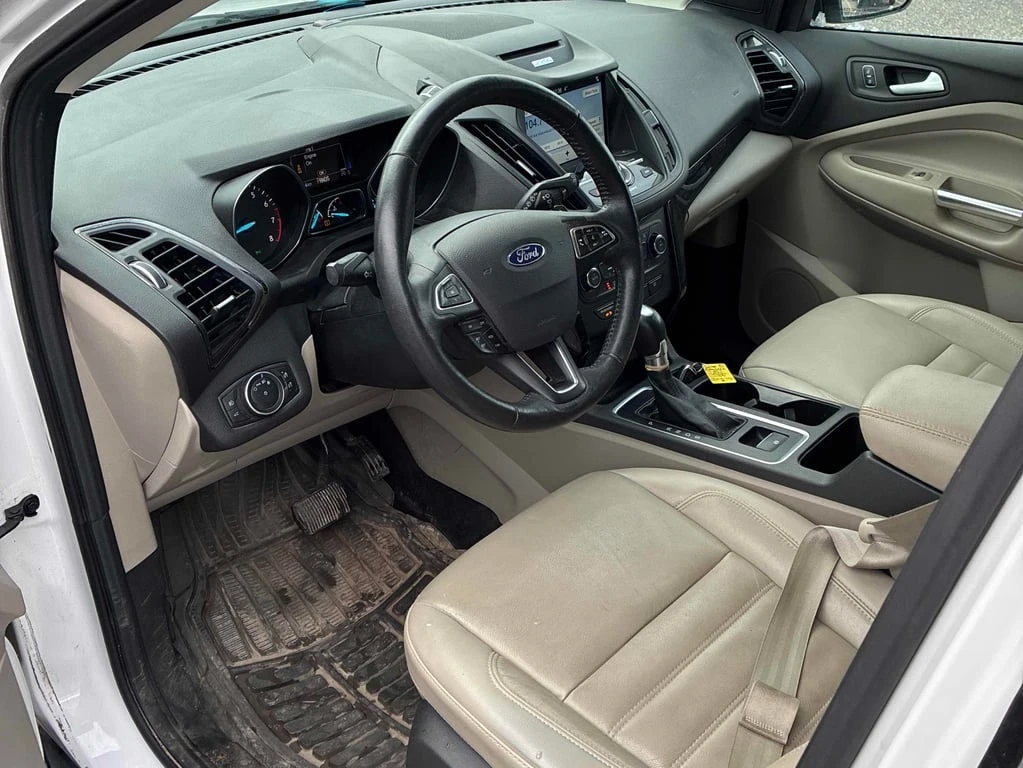 Ford Escape * Titanium * CARFAX *    | Mobile.bg   5