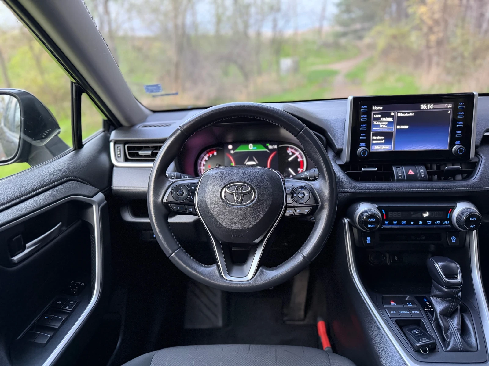 Toyota Rav4 2.0i-175hp AWD Active - Lane Assist/Distronic | Mobile.bg � ����������� 13