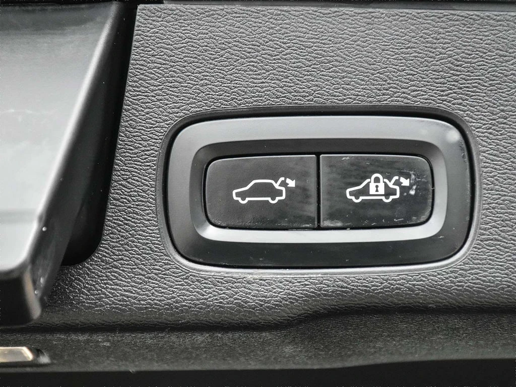 Volvo XC60 * Momentum * CARFAX * ���� �� �� | Mobile.bg � ����������� 16