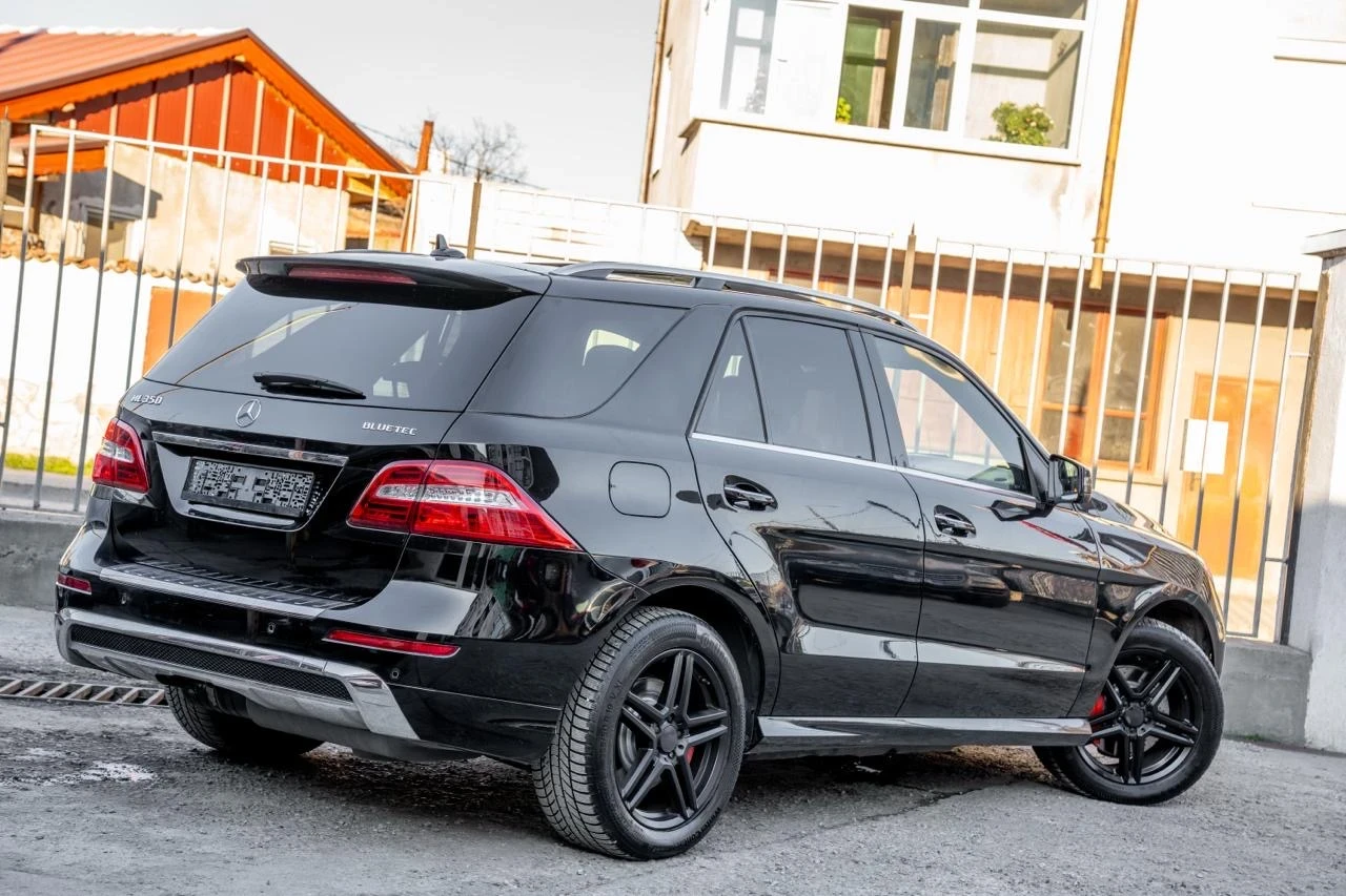 Mercedes-Benz ML 350 AMG-PANORAMA-3xTV-Keyless GO-DISTRONIC-ОБДУХ-FULL  - изображение 4