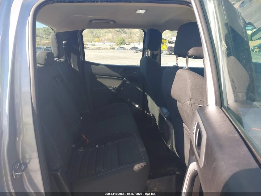 Ford Ranger 2.3l Xl, снимка 8 - Автомобили и джипове - 53918961