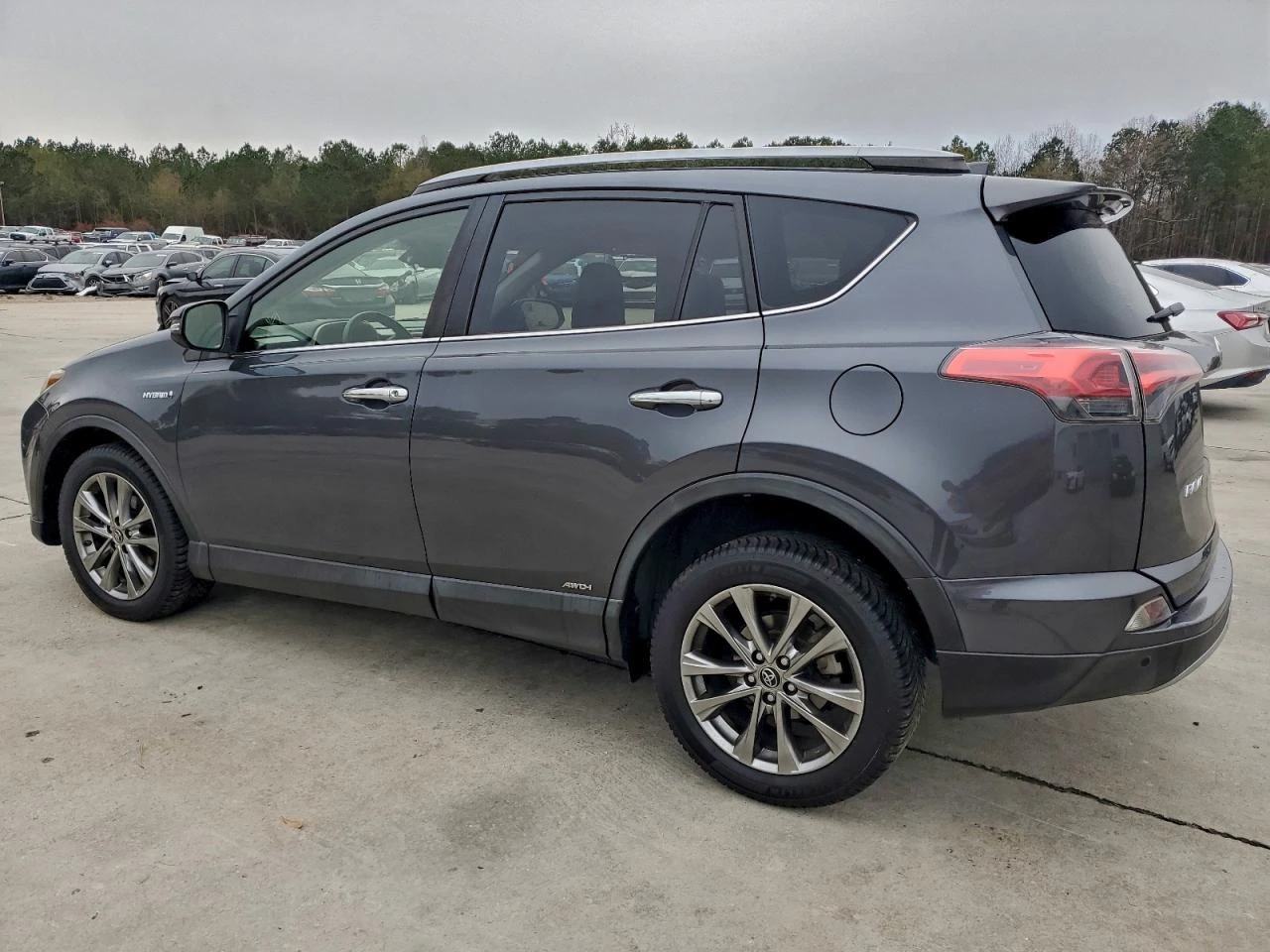 Toyota Rav4 2.5l Hv Limited, снимка 2 - Автомобили и джипове - 53965671