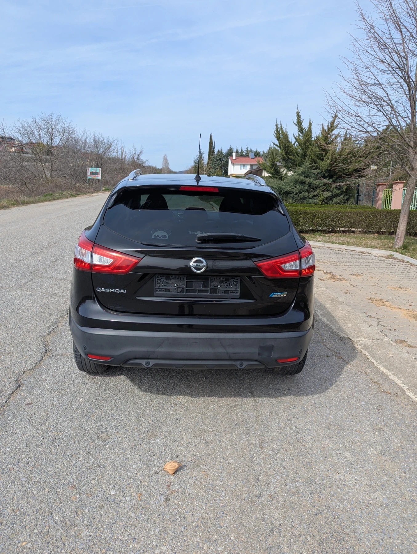 Nissan Qashqai 1.5 dci Acenta Premium 360  камера, снимка 2 - Автомобили и джипове - 53988721