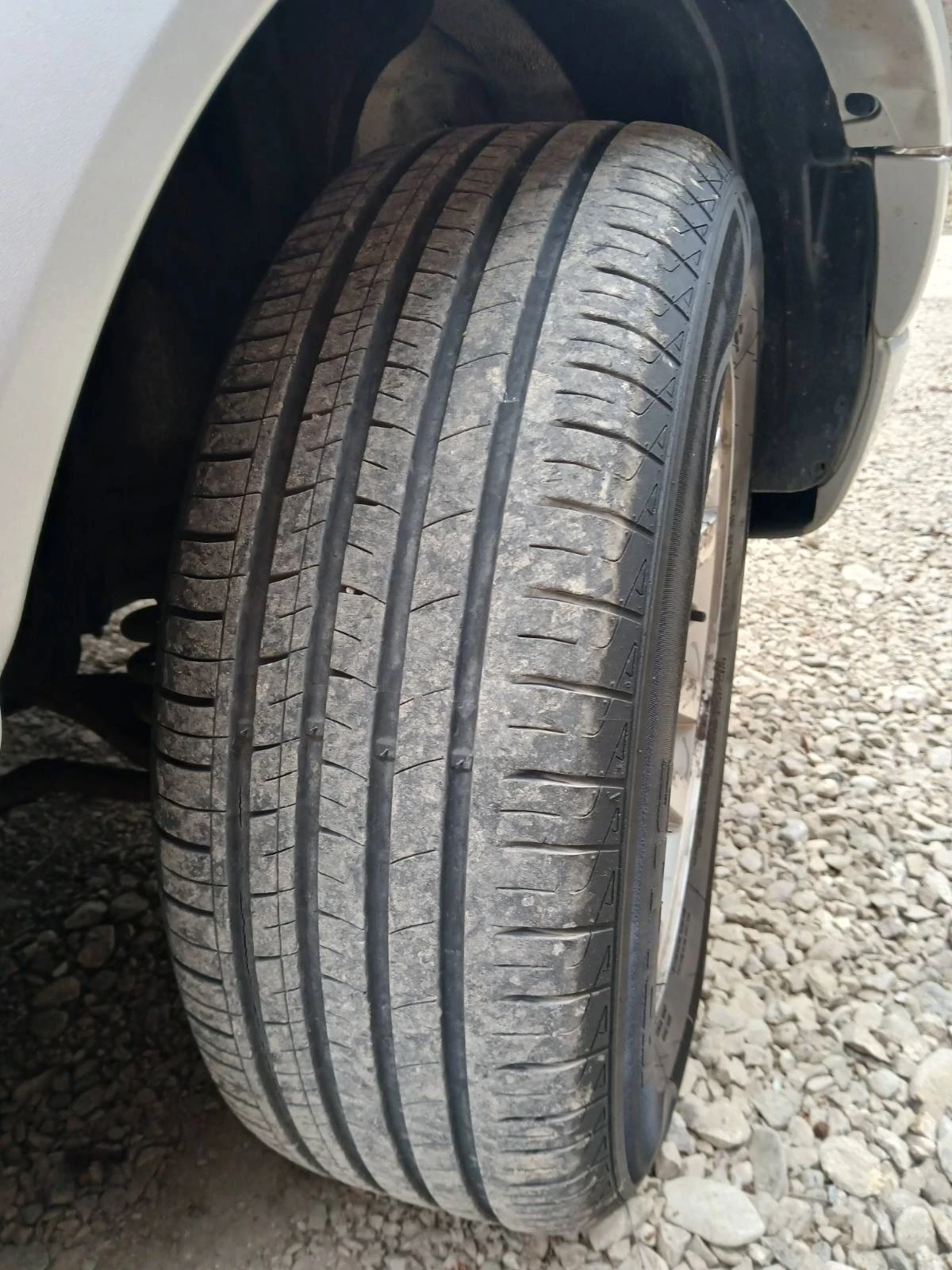 Suzuki Grand vitara, снимка 6 - Автомобили и джипове - 54008737