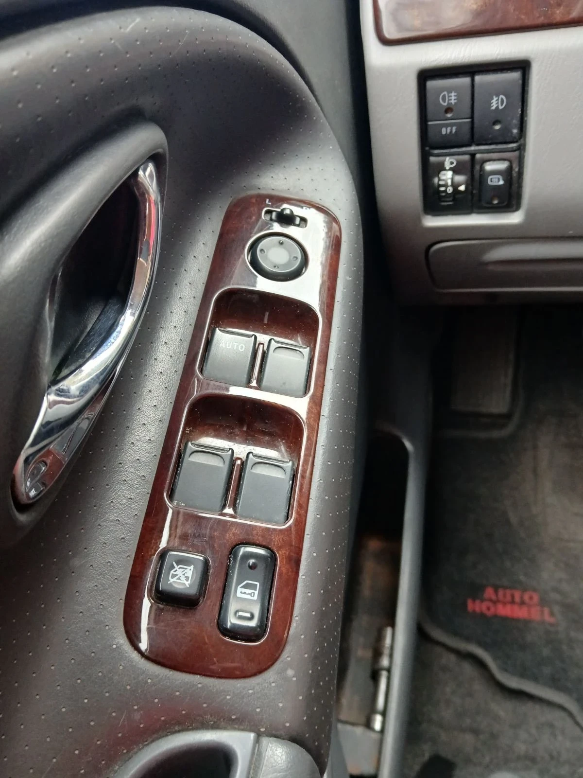 Suzuki Grand vitara, снимка 15 - Автомобили и джипове - 54008737