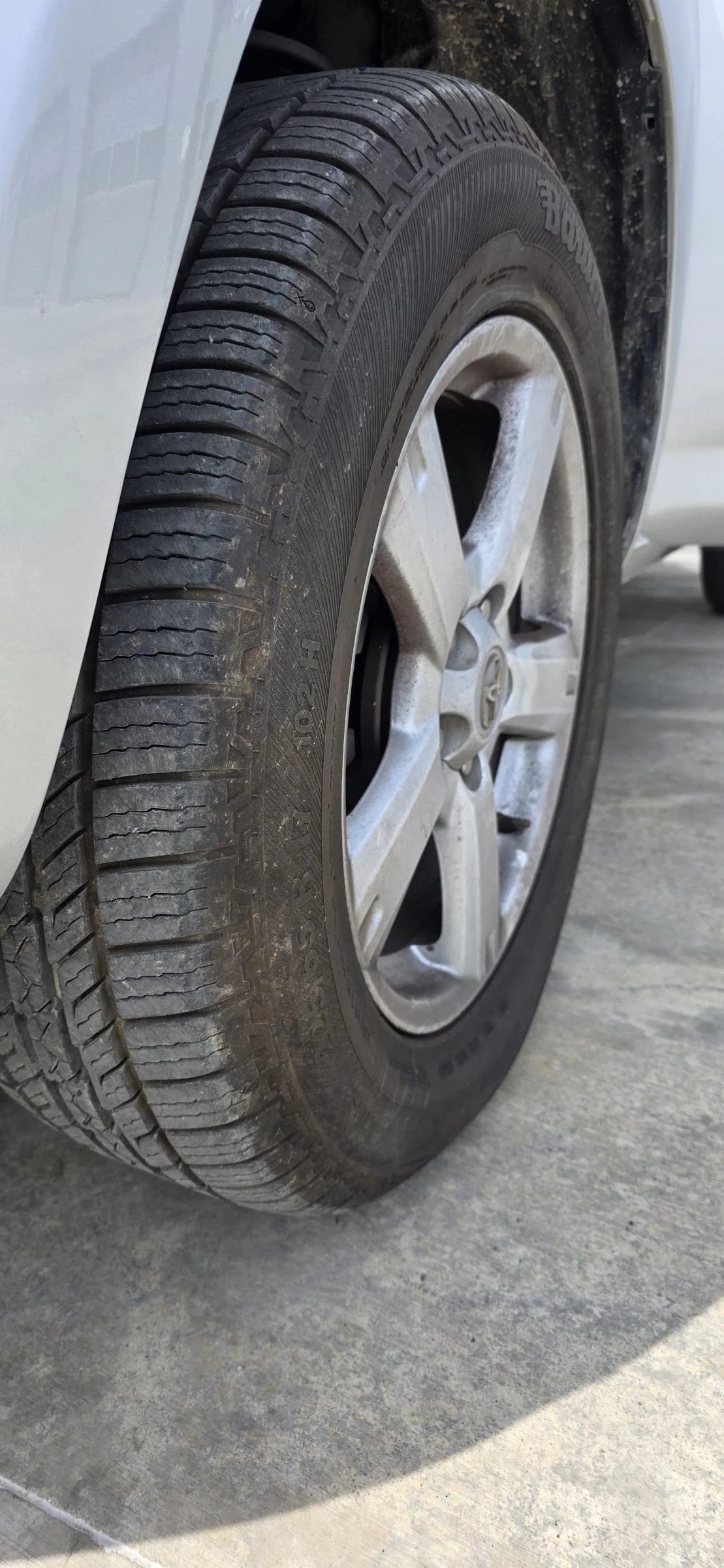 Toyota Rav4 2.2 D-4D / 6ск / 4x4, снимка 15 - Автомобили и джипове - 54115743