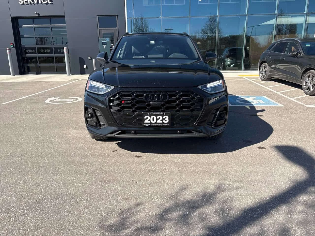 Audi SQ5 Progressiv/CARFAX/Пано/Обдух/Подгрев/+ Гуми&Джанти, снимка 2 - Автомобили и джипове - 54365818