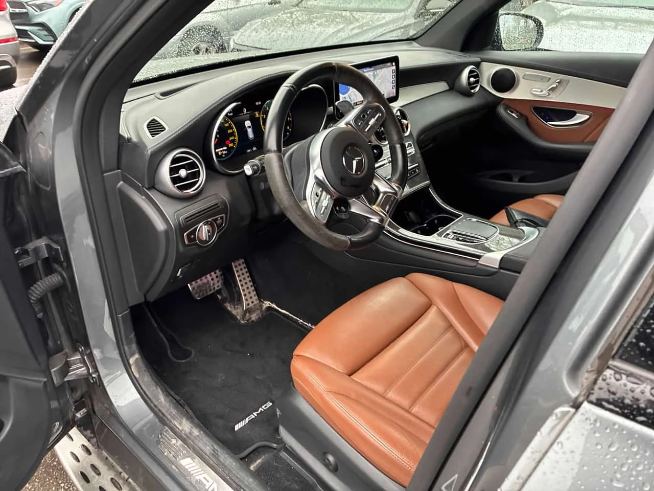 Mercedes-Benz GLC 43 AMG /HUD/360/DISTRONIC/АВТОКРЕДИТ , снимка 5 - Автомобили и джипове - 54651173