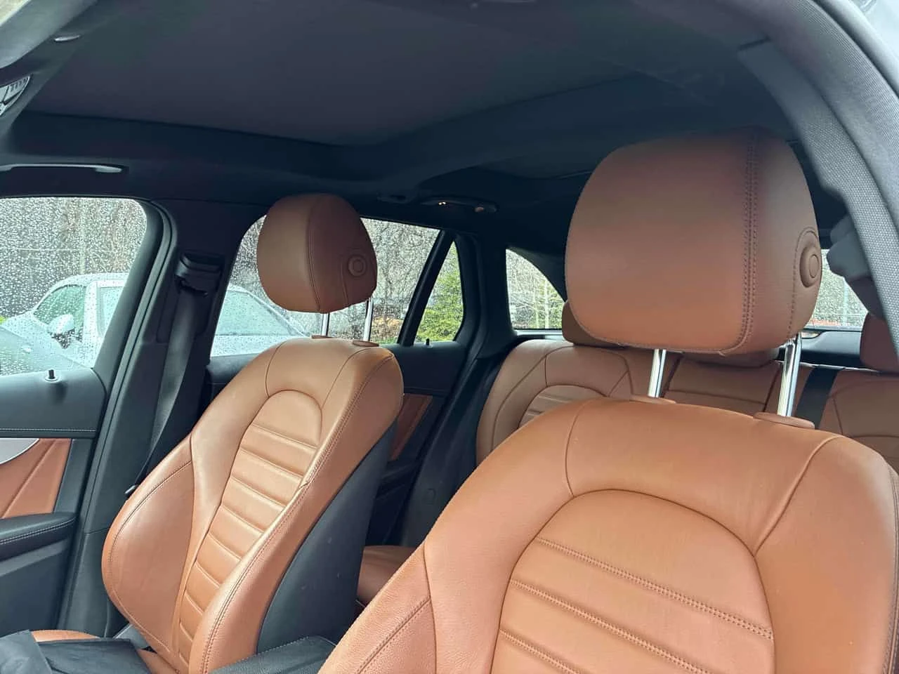 Mercedes-Benz GLC 43 AMG /HUD/360/DISTRONIC/АВТОКРЕДИТ , снимка 14 - Автомобили и джипове - 54651173