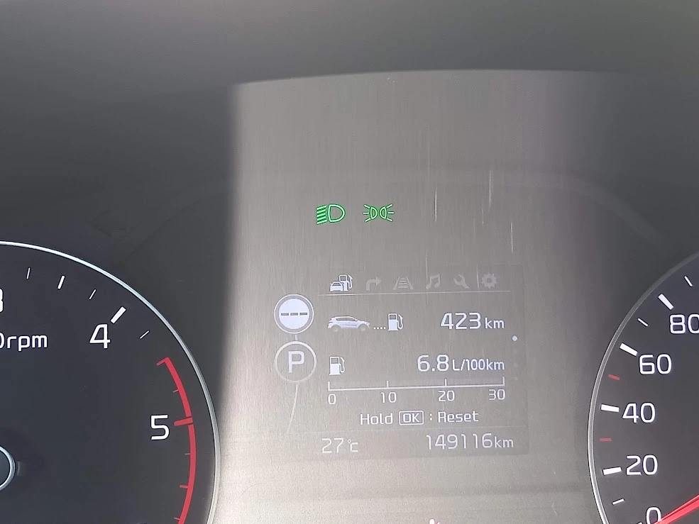 Kia Sportage 1.7 crdi, снимка 12 - Автомобили и джипове - 54846820
