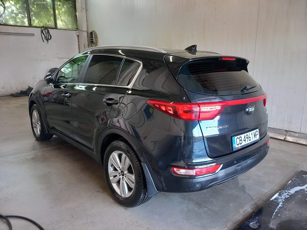 Kia Sportage 1.7 crdi, снимка 4 - Автомобили и джипове - 54846820
