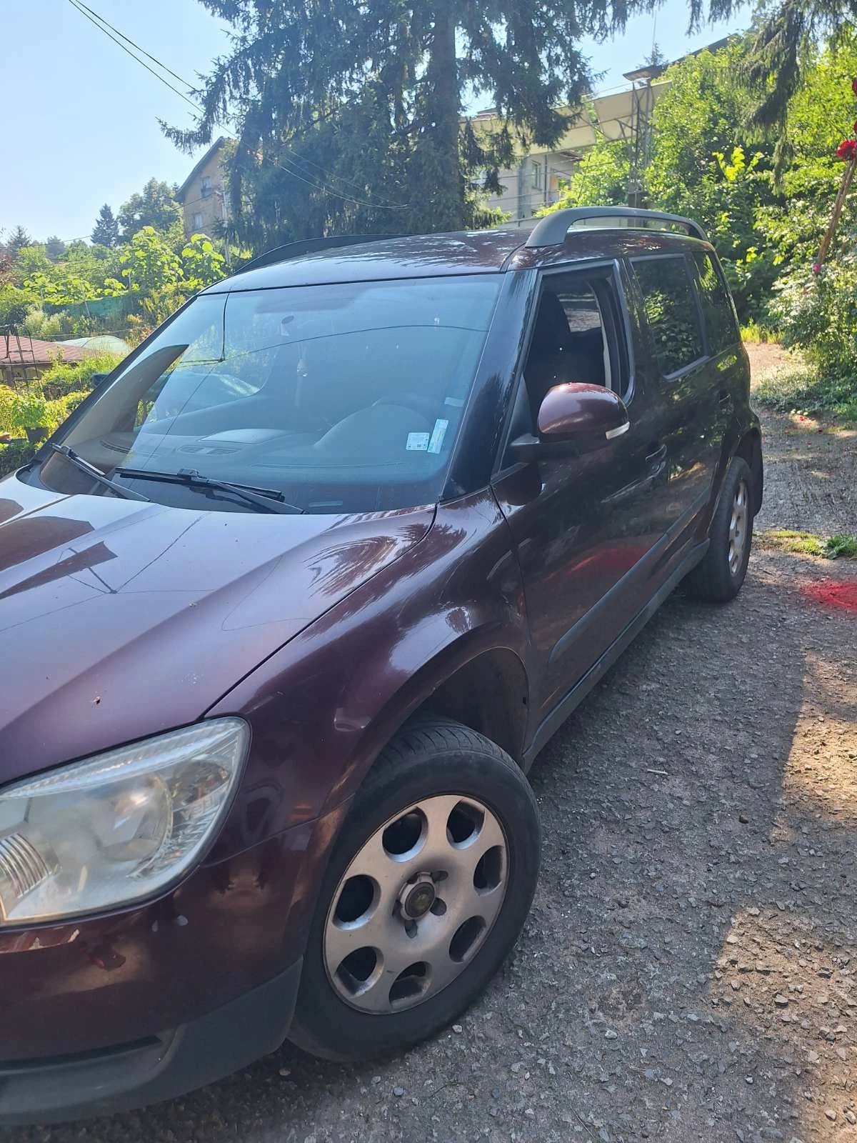 Skoda Yeti, снимка 2 - Автомобили и джипове - 55070475
