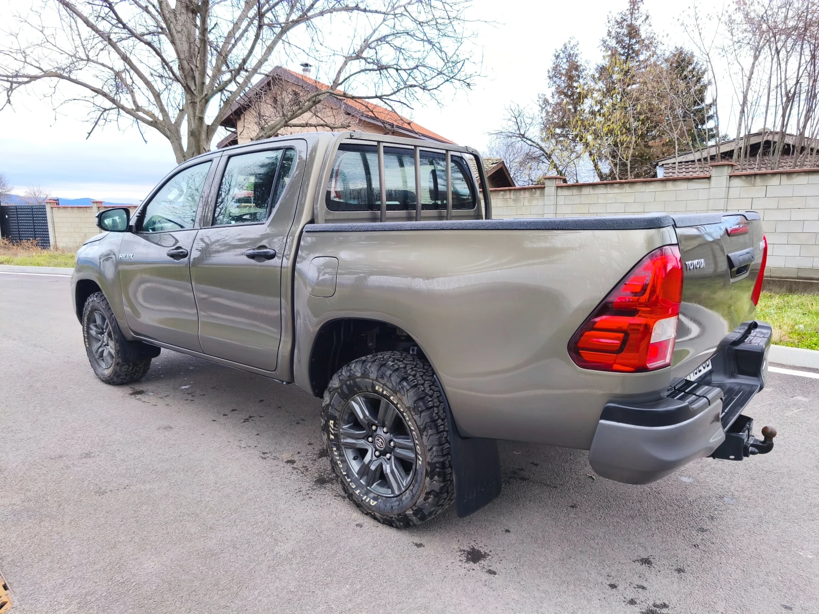Toyota Hilux 2.4 Double cab 4x4 New, снимка 7 - Автомобили и джипове - 56060440