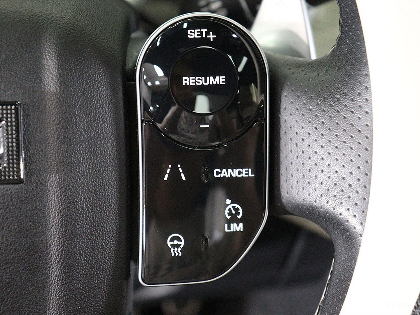 Land Rover Range Rover Velar D300 R-DYNAMIC SE| PANO| WHITE INT| AIR | Mobile.bg � ����������� 11