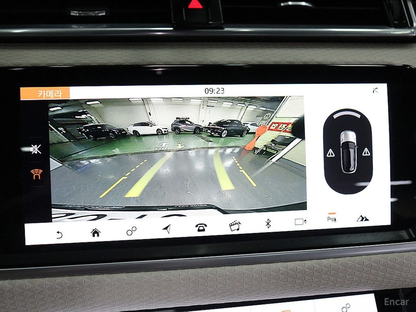 Land Rover Range Rover Velar D300 R-DYNAMIC SE| PANO| WHITE INT| AIR | Mobile.bg � ����������� 9