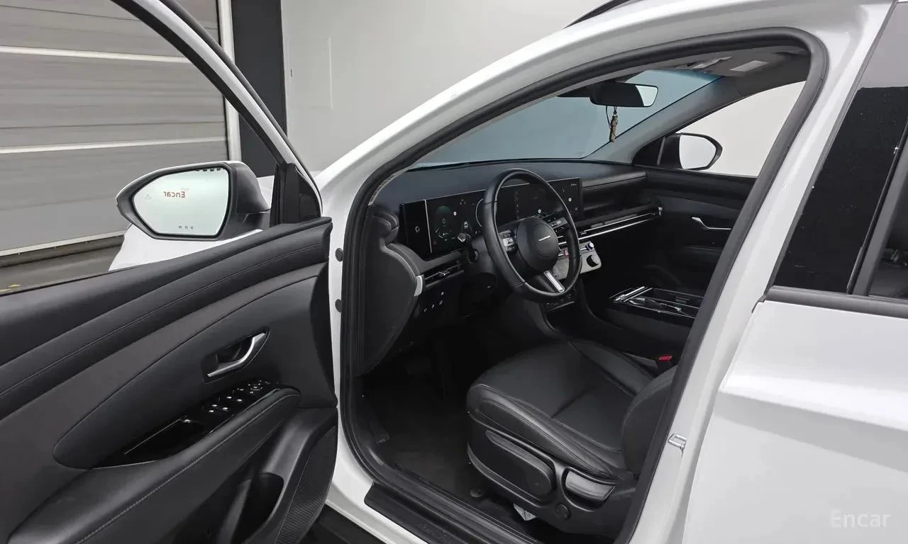 Hyundai Tucson, снимка 6 - Автомобили и джипове - 56739892