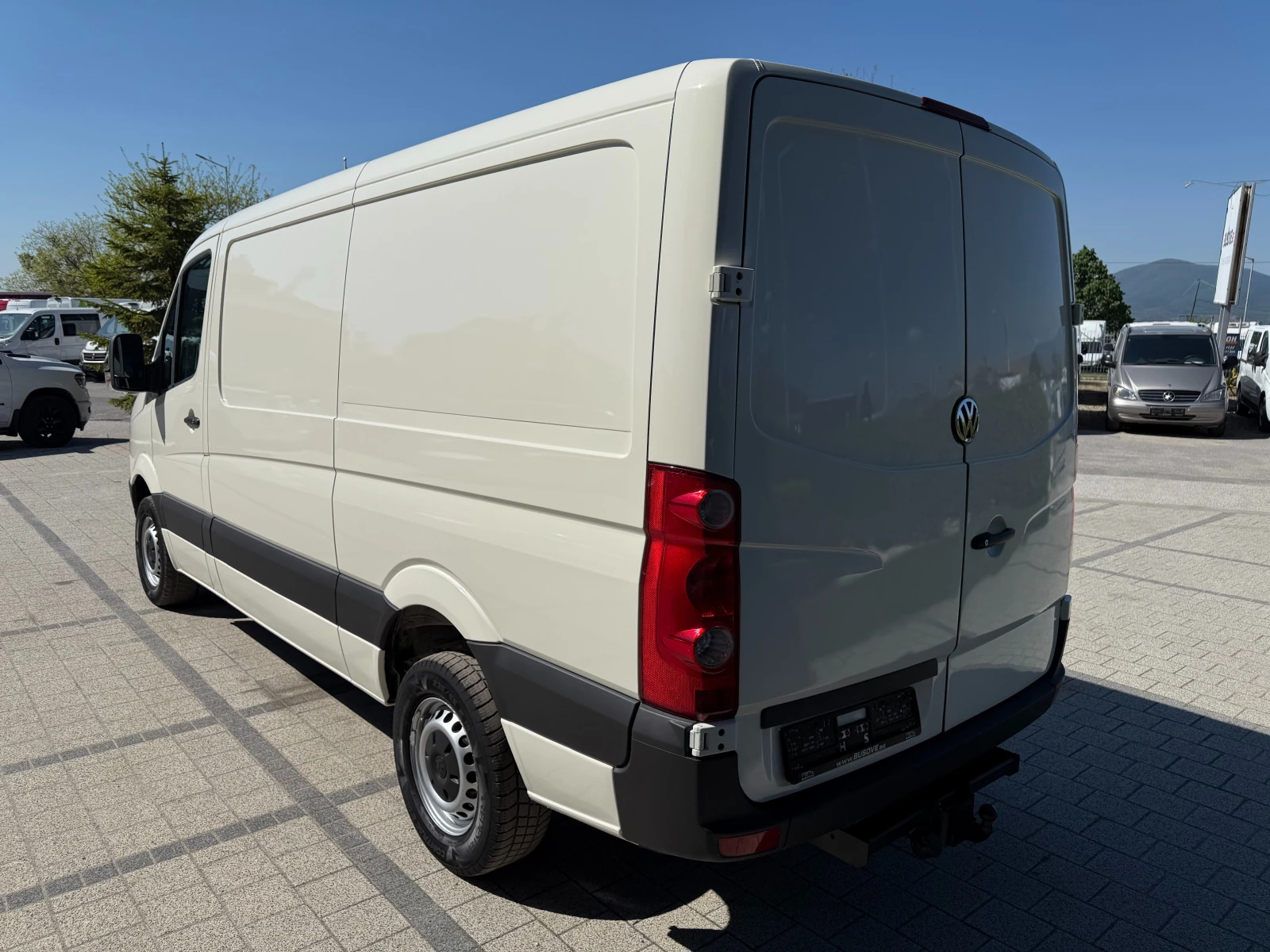 VW Crafter 2.5TDI Клима L2H1  - изображение 5