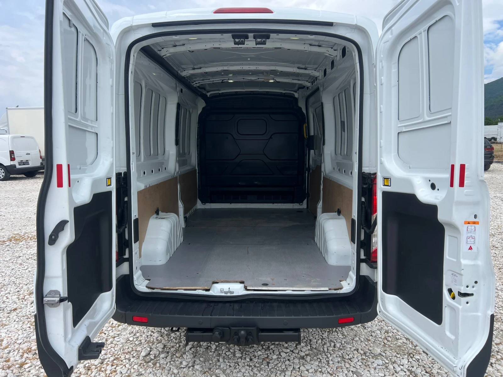 Ford Transit RURO 6, снимка 11 - Бусове и автобуси - 55408739