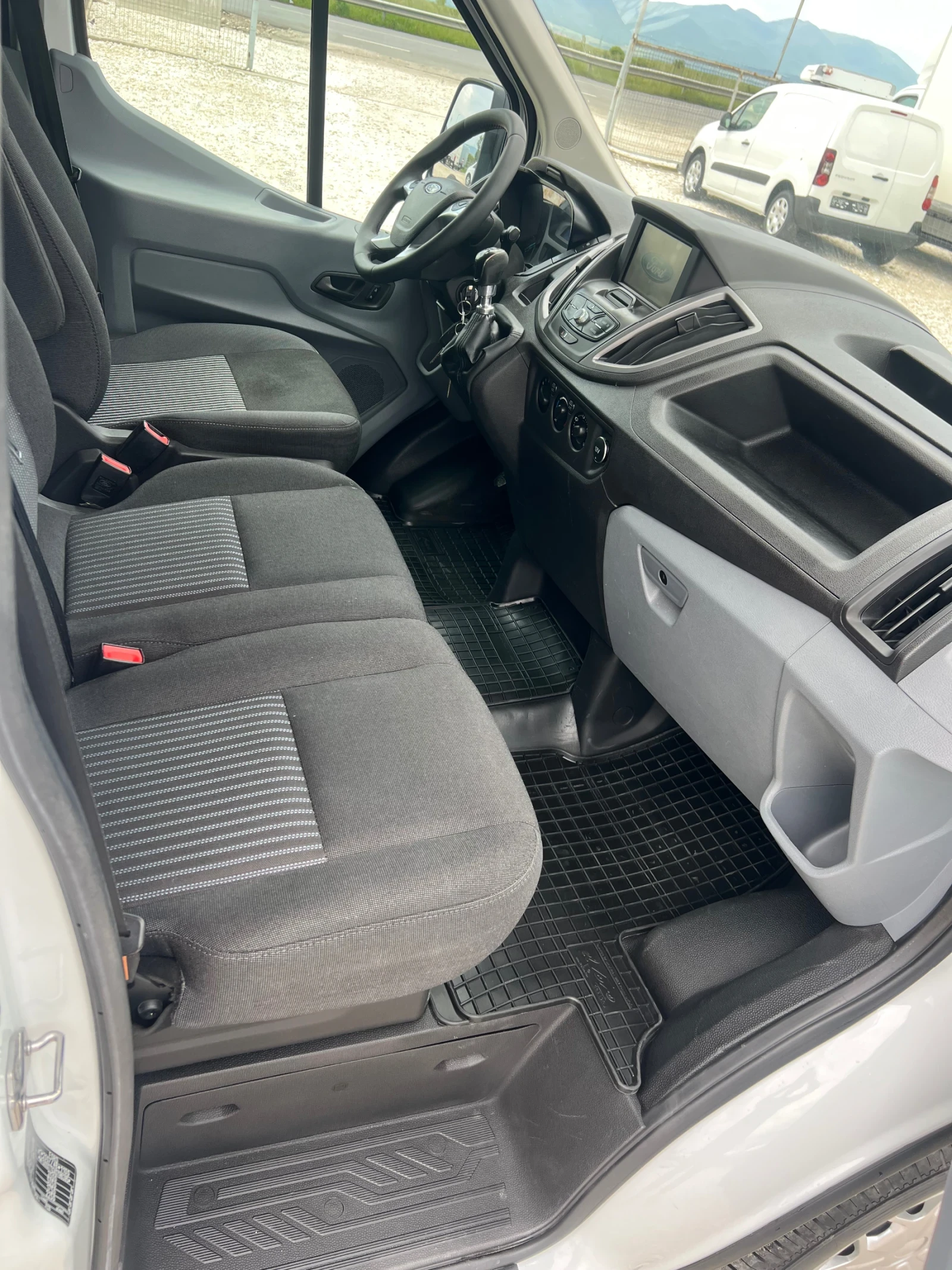 Ford Transit RURO 6, снимка 15 - Бусове и автобуси - 55408739