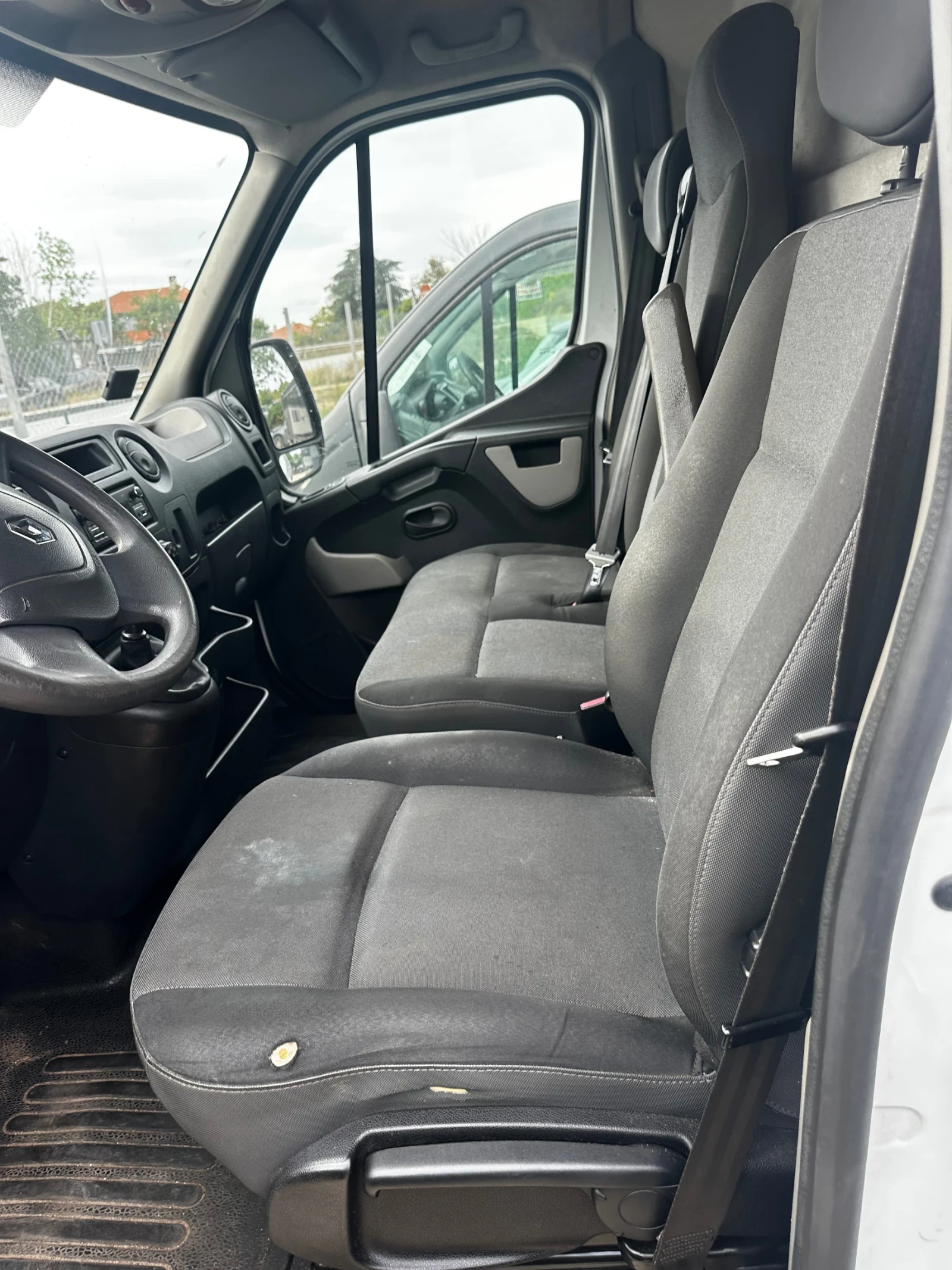 Renault Master 2.3dci 125 HK, снимка 7 - Бусове и автобуси - 56294925