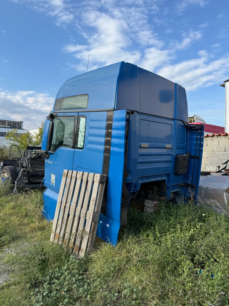 Man Tgx 440 катастрофирал след основен ремонт на двигателя, снимка 4 - Камиони - 52290028