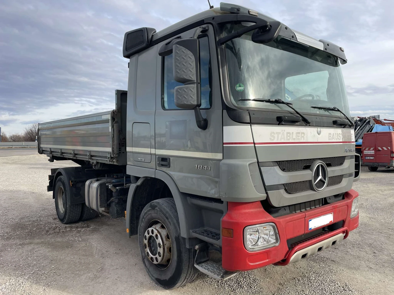 Mercedes-Benz Actros 1844 - изображение 5