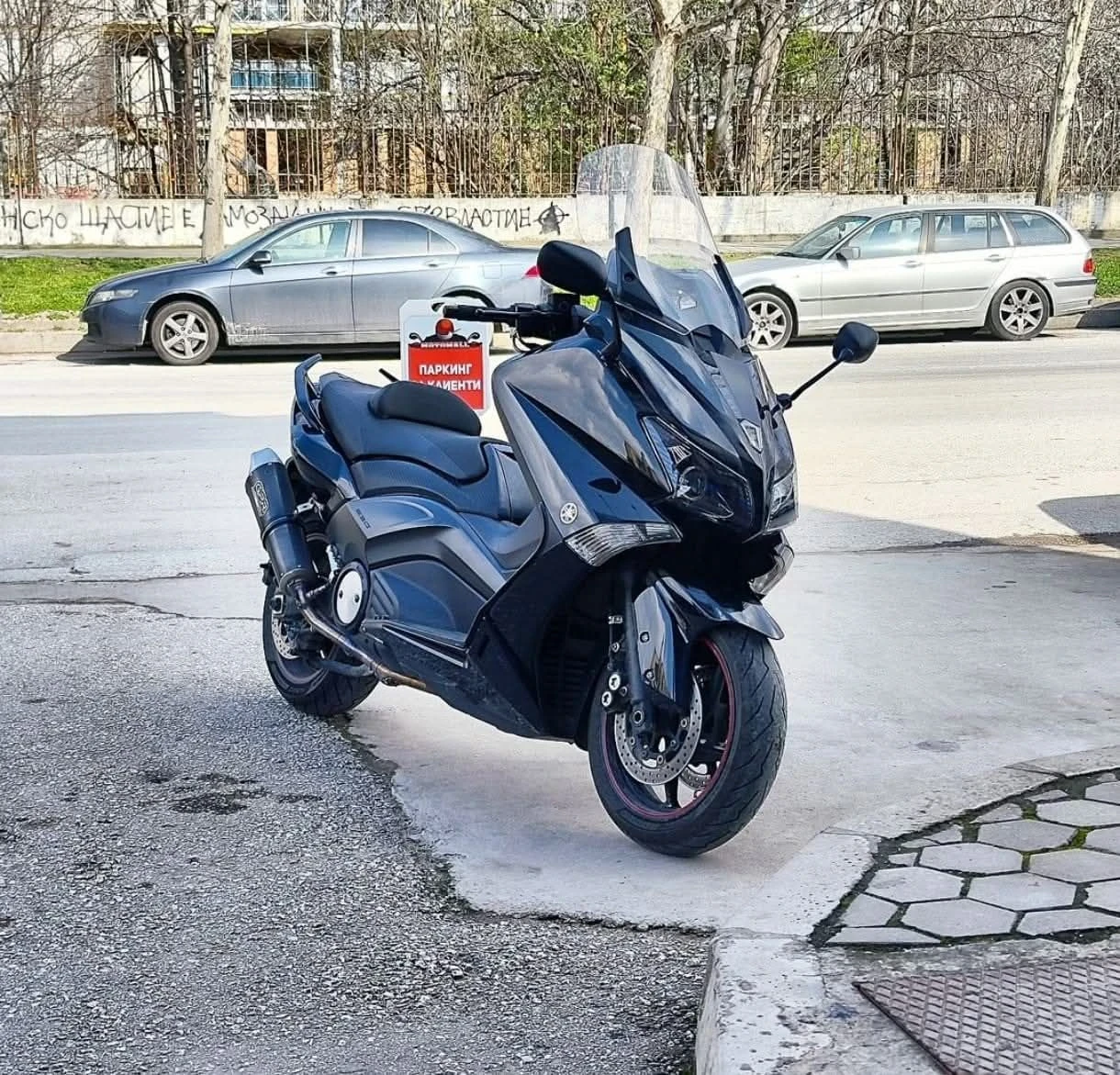 Yamaha T-max 530