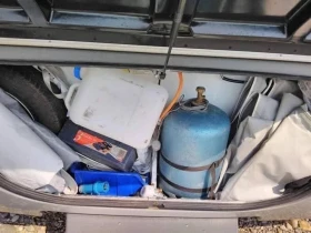 Каравана HYMER / ERIBA Mooving, снимка 10