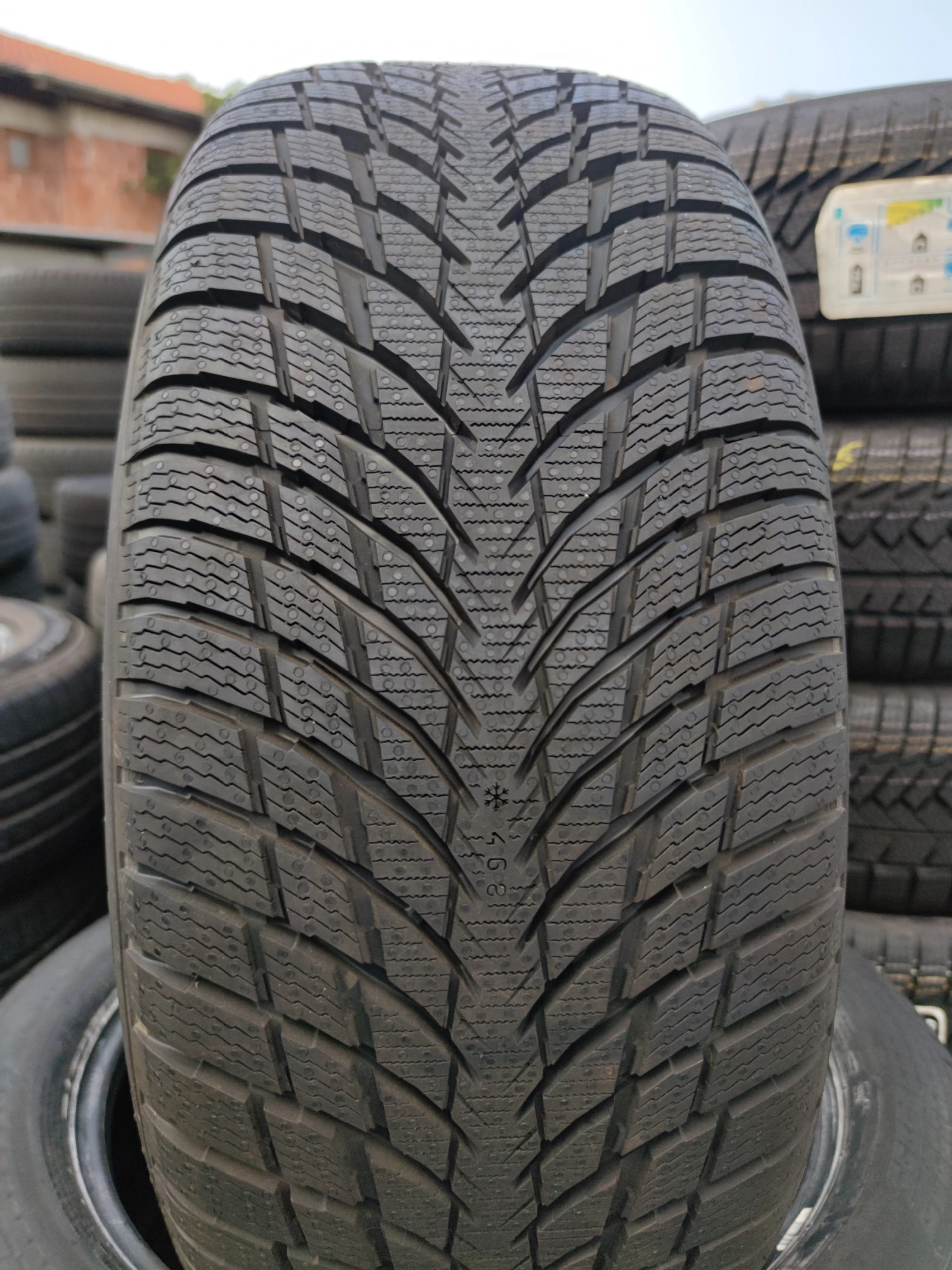  235/50R18 | Mobile.bg   1