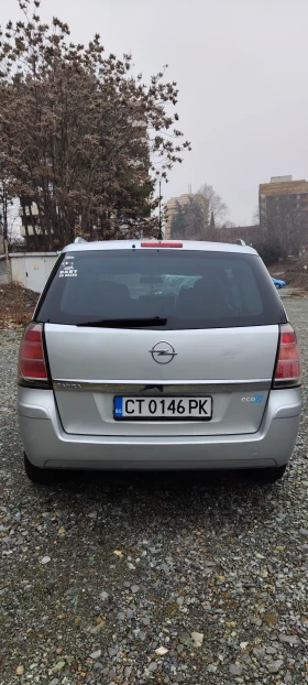 Opel Zafira 1.6 ФАБР МЕТАН С ГАЗ ОБСЛУЖЕНА, снимка 17