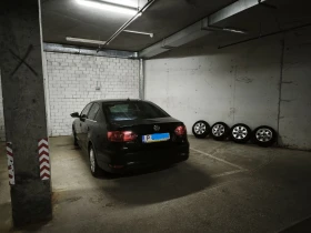 VW Jetta 1.6 TDI DSG Highline - ГАРАЖЕН /закупен от БГ/, снимка 11