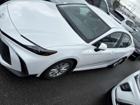Toyota Camry SE, снимка 2