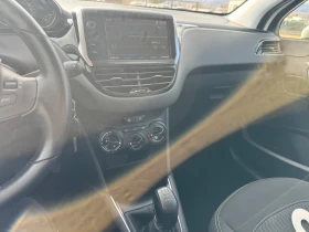 Peugeot 208 1.2 I evro 6, снимка 11 - Автомобили и джипове - 53615926