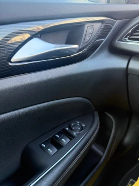 Opel Insignia 2.0/210кс/4x4/Full/CH - 13800 € / 26990.45 лв. - 96736260 9