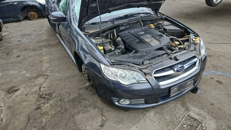 Subaru Legacy, снимка 2 - Автомобили и джипове - 42499806