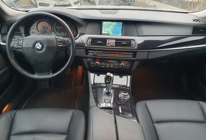 BMW 520 d AUTOMATIK NAVI КОЖА, снимка 9 - Автомобили и джипове - 44341504