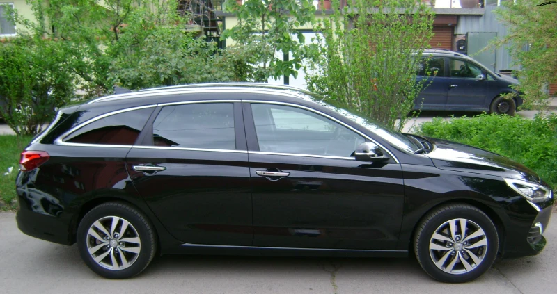 Hyundai I30, снимка 7 - Автомобили и джипове - 47423012