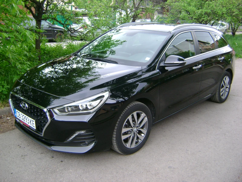 Hyundai I30, снимка 1 - Автомобили и джипове - 47423012