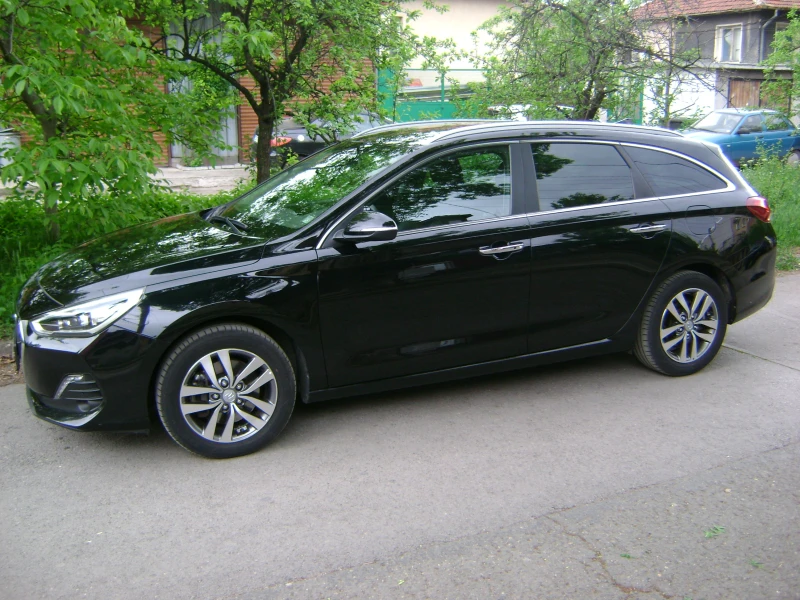 Hyundai I30, снимка 2 - Автомобили и джипове - 47423012