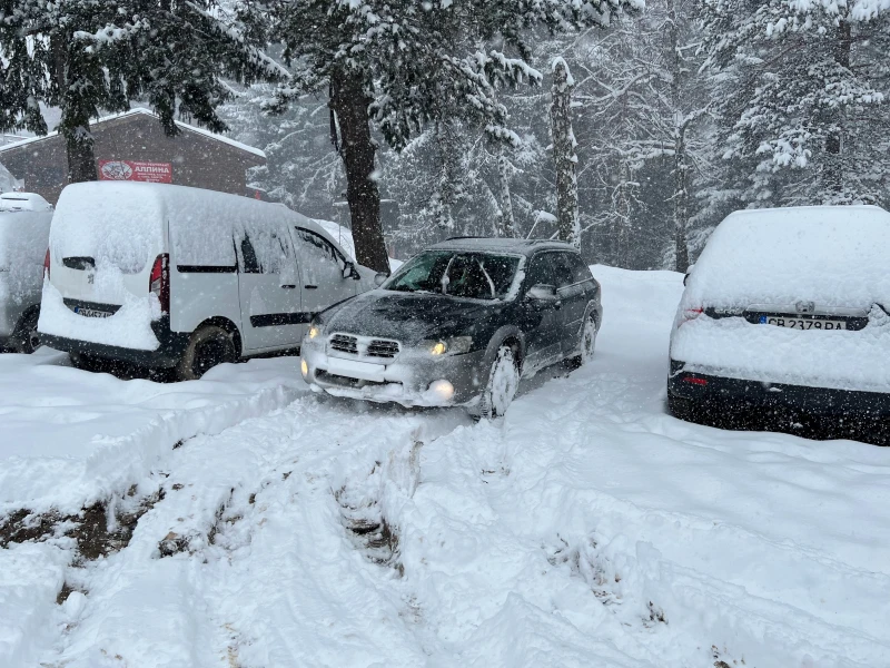 Subaru Outback 3.0 H6, снимка 12 - Автомобили и джипове - 47462503