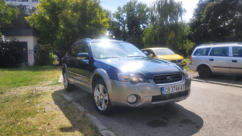 Subaru Outback 3.0 H6, снимка 2 - Автомобили и джипове - 47462503